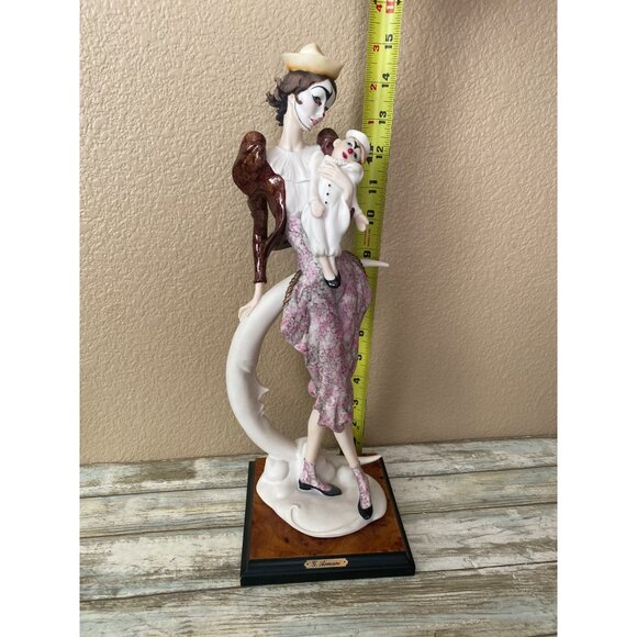 Giuseppe Armani Lady Clown w/Doll Figurine 1990s Capodimonte Italy 0743-C No Box - Picture 2 of 16